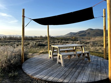 Charming Bell Tent for Glamping Escapes to Montana - Hot Springs, Montana - glamping.directory