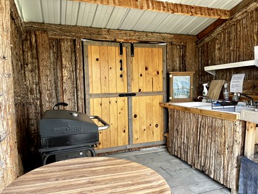 Charming Bell Tent for Glamping Escapes to Montana - Hot Springs, Montana - glamping.directory