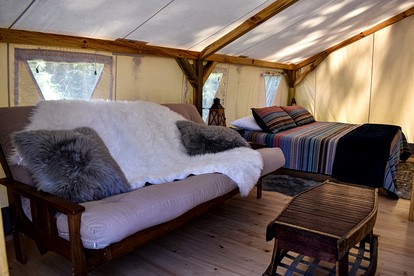 Glamping! Luxury Family Size Tent, Douglas County, Oregon - Idleyld Park, Oregon - glamping.directory