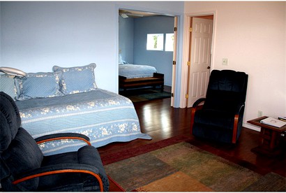 Enchanting Room Rental with Stunning Lake Views near Houston, Texas - Burnet, Texas - glamping.directory