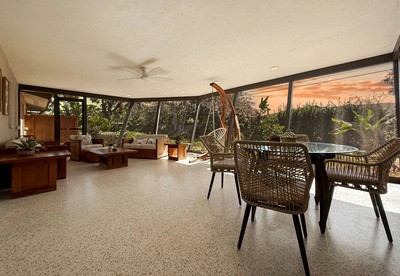 Private Oasis with Lanai and Lounge Space in Sarasota, Florida - Sarasota, Florida - glamping.directory