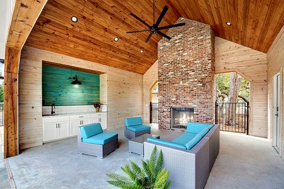 Beautiful Cabin with Incredible Design and Starrynight in Wimberley, Texas - Wimberley, Texas - glamping.directory