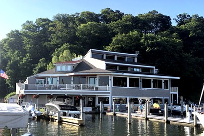 Stylish Lakefront Loft with Marina Views at Eldean Shipyard near Macatawa, Michigan - Macatawa, Michigan - glamping.directory