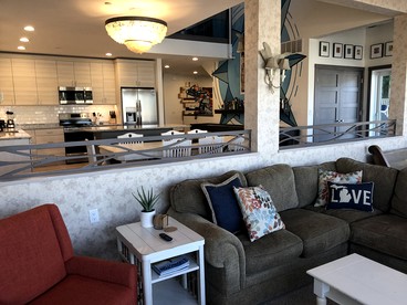 Stylish Lakefront Loft with Marina Views at Eldean Shipyard near Macatawa, Michigan - Macatawa, Michigan - glamping.directory