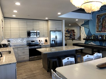 Stylish Lakefront Loft with Marina Views at Eldean Shipyard near Macatawa, Michigan - Macatawa, Michigan - glamping.directory