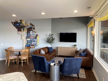 Stylish Lakefront Loft with Marina Views at Eldean Shipyard near Macatawa, Michigan - Macatawa, Michigan - glamping.directory