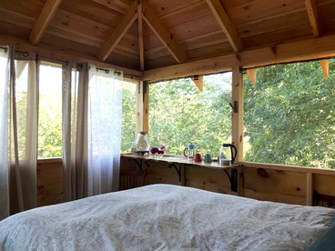 Relaxing Tiny Cabin on Organic Farm near Asheville, North Carolina - Weaverville, North Carolina - glamping.directory