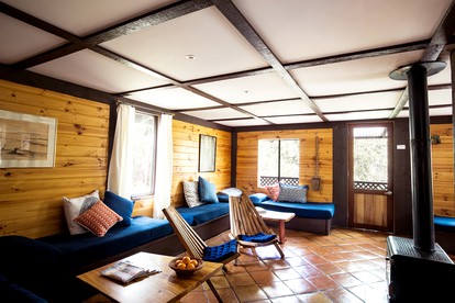Peaceful Riverside Cabin Rental near Blue Mountains National Park and Mudgee, New South Wales - Sevierville, Tennessee - glamping.directory