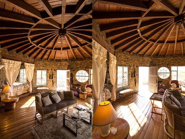 Stone-Built Bungalow Rental with Coachella Valley Views near Palm Springs, California - Palm Springs , California - glamping.directory