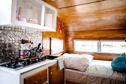 Charming Vintage Caravan Rental in Franklin, North Carolina for Mountain Glamping Escape - Franklin, North Carolina - glamping.directory