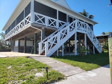 Gorgeous Waterfront Cottage with Private Dock and Incredible Bay Views for an Amazing Getaway in Placida, Florida - glamping.directory