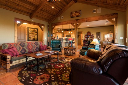 Luxurious Lodge Rental by the Palo Duro Canyon for a Family Vacation in Texas - Canyon, Texas - glamping.directory