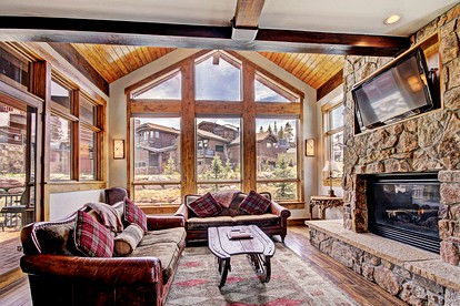 Spacious Luxury Cabin for Ski Getaway in Copper Mountain, Colorado - Copper Mountain, Colorado - glamping.directory