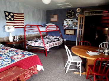 Secluded Cottage on East Ash Creek near Fort Robinson State Park, Nebraska - Whitney, Nebraska - glamping.directory