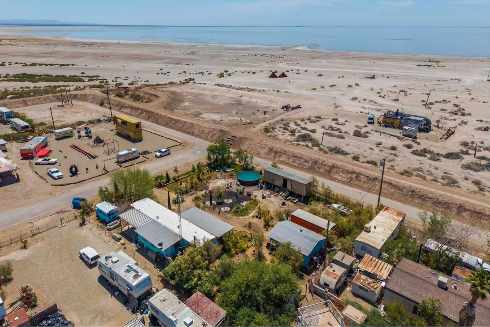 Bombay Beach - Niland, California - glamping.directory