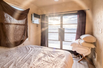 Luxury Cave Fantastic for a Great Glamping Experience in Utah - Iron County, Utah - glamping.directory