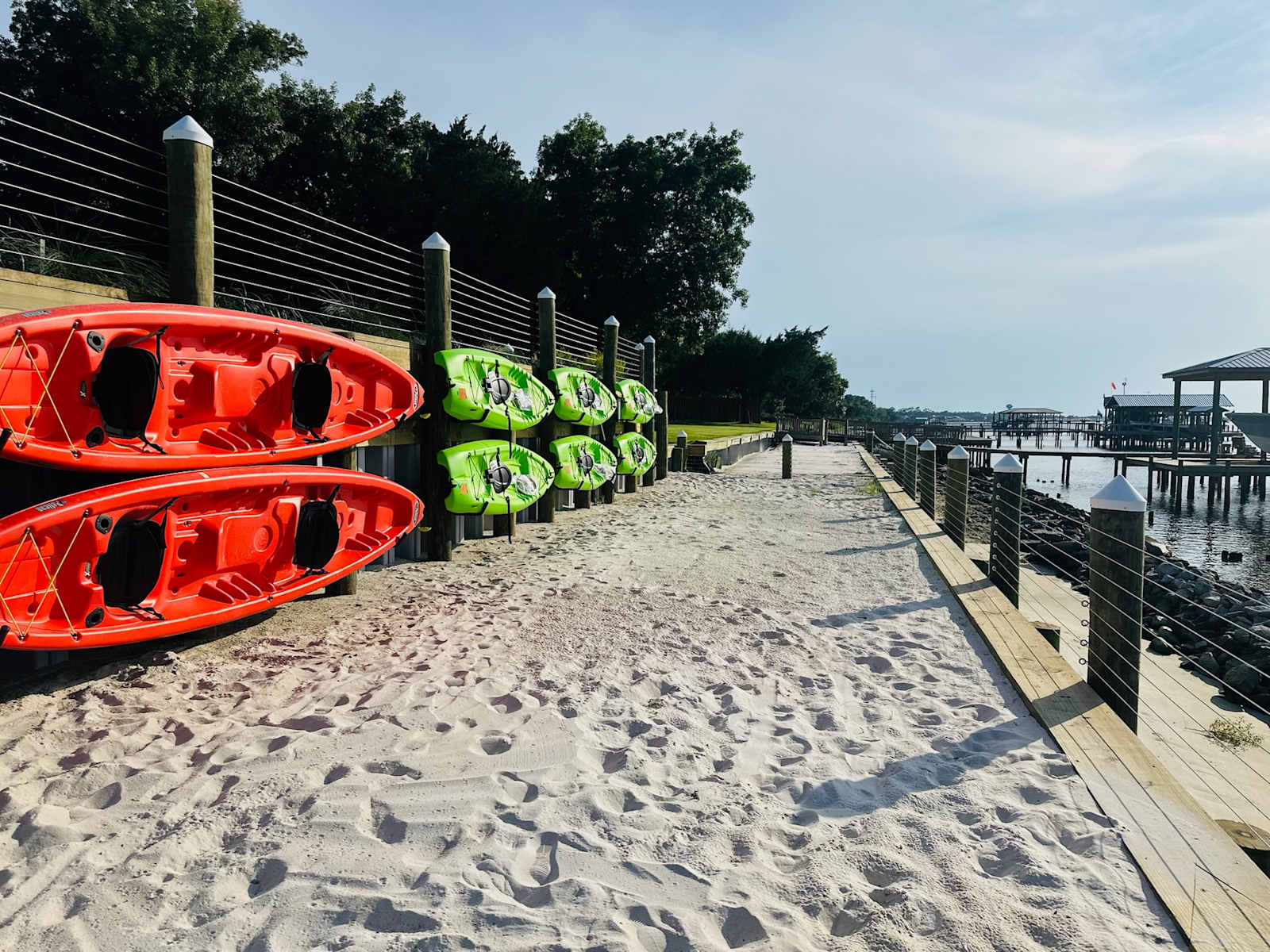 Fort Morgan RV Park - Gulf Shores, Alabama - glamping.directory