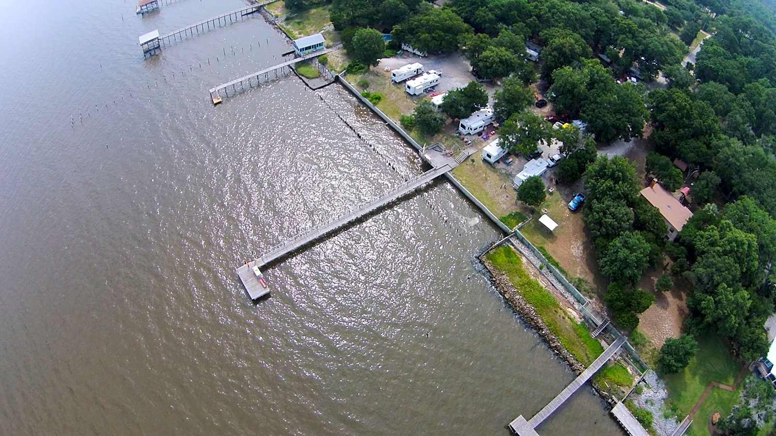 Fort Morgan RV Park - Gulf Shores, Alabama - glamping.directory