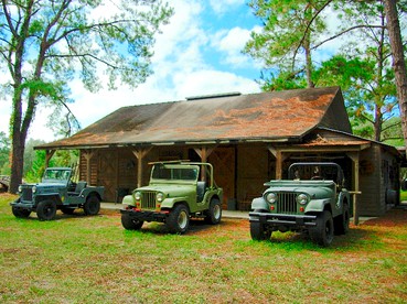 Forested Wood Cabin near Ocala National Forest in Central Florida - Fort McCoy, Florida - glamping.directory