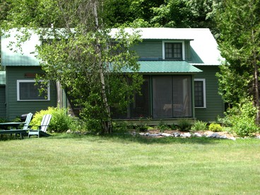 Secluded Group Rental in the Woods with Stone Fireplace near Plattsburgh, New York - Severance, New York - glamping.directory