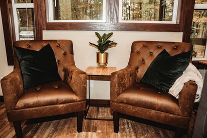 Incredible Secluded Cabin wit Barbecue and Privileged Sights in Tracy City, Tennessee - Tracy City, Tennessee - glamping.directory