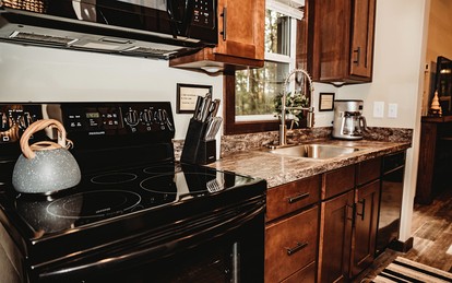 Incredible Secluded Cabin wit Barbecue and Privileged Sights in Tracy City, Tennessee - Tracy City, Tennessee - glamping.directory
