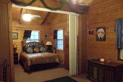 Texas Hill Country Cabin Rental near Frio River in Vanderpool - Bandera, Texas - glamping.directory