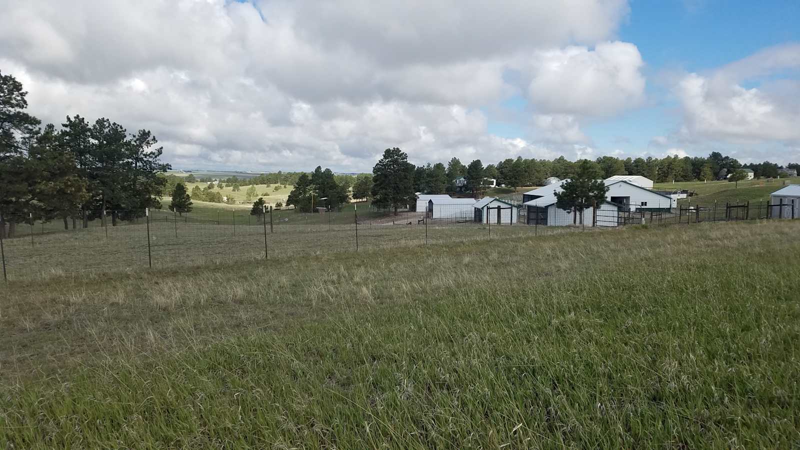 Falkor Ranch - Elizabeth, Colorado - glamping.directory