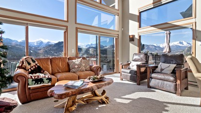 Incredible Mountain Retreat with Hot Tub and Panoramic Views near the Rockies and Estes Park, Colorado - Estes Park, Colorado - glamping.directory