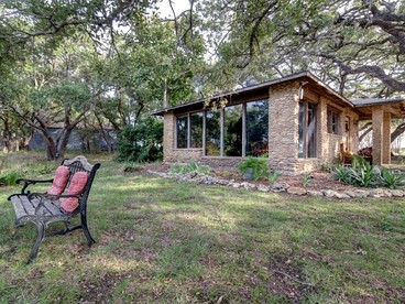 Romantic Luxury Cottage Rental for Two with Fireplace in Texas Hill Country - glamping.directory