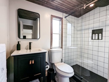 Chic Cabin Ideal for a Special Family Getaway in New York - Catskill, New York - glamping.directory