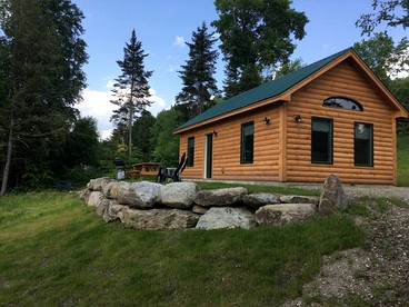 Handicapped Accessible Log Cabin Rental near Smugglers' Notch Park, Vermont - Hyde Park, Vermont - glamping.directory