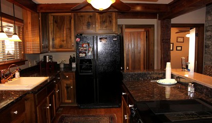 Idyllic Cabin Rental on a Charming Farm near White House, Tennessee - Cottontown, Tennessee - glamping.directory