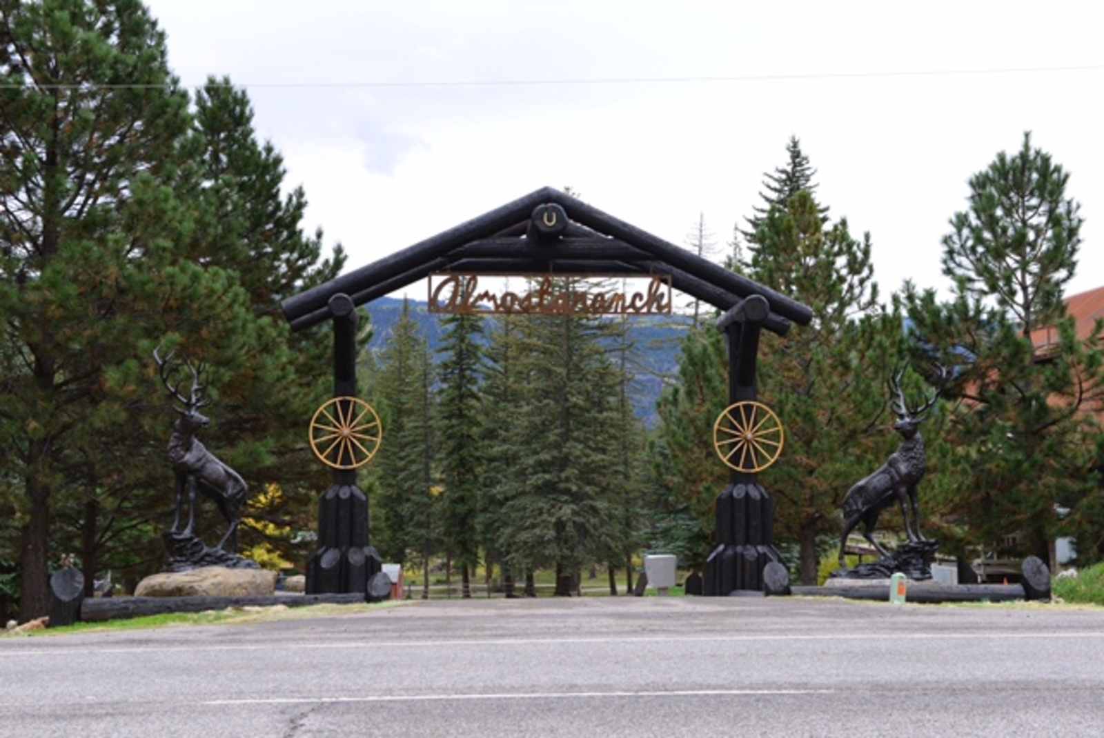 Almostaranch - Durango, Colorado - glamping.directory