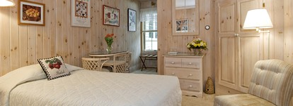 Quaint Bed and Breakfast Accommodation with Pond in Oxford County, Maine - Waterford, Maine - glamping.directory
