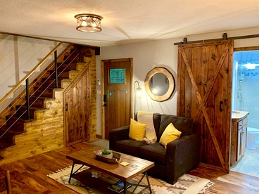 Cozy Cabin Rental on Sacred Land Ideal for Glamping in Kansas - Tonganoxie Township, Kansas - glamping.directory