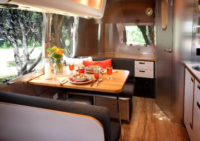 Vintage Airstream Rental for a Unique Getaway in Texas Hill Country near Austin - Leander, Texas - glamping.directory