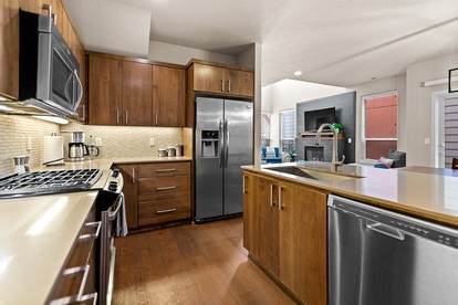 The Pendleton – Walkable / Arcade Loft / Modern in Eugene, OR - Eugene, Oregon - glamping.directory