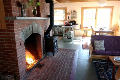 Coastal Vacation Rental with Fireplace near the Acadia National Park in Maine - Sullivan, Maine - glamping.directory