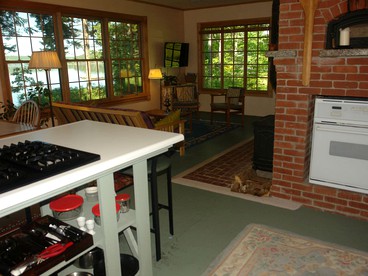 Coastal Vacation Rental with Fireplace near the Acadia National Park in Maine - Sullivan, Maine - glamping.directory