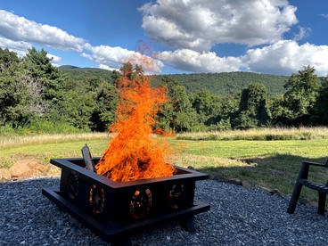 Peaceful Log Cabin on Private Acres with Creek & Pond in Rileyville, Virginia - Rileyville, Virginia - glamping.directory