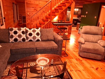 Peaceful Log Cabin on Private Acres with Creek & Pond in Rileyville, Virginia - Rileyville, Virginia - glamping.directory