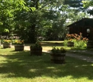 Cozy Lakeside Getaway near Acadia National Park in Ellsworth, Maine - Ellsworth, Maine - glamping.directory