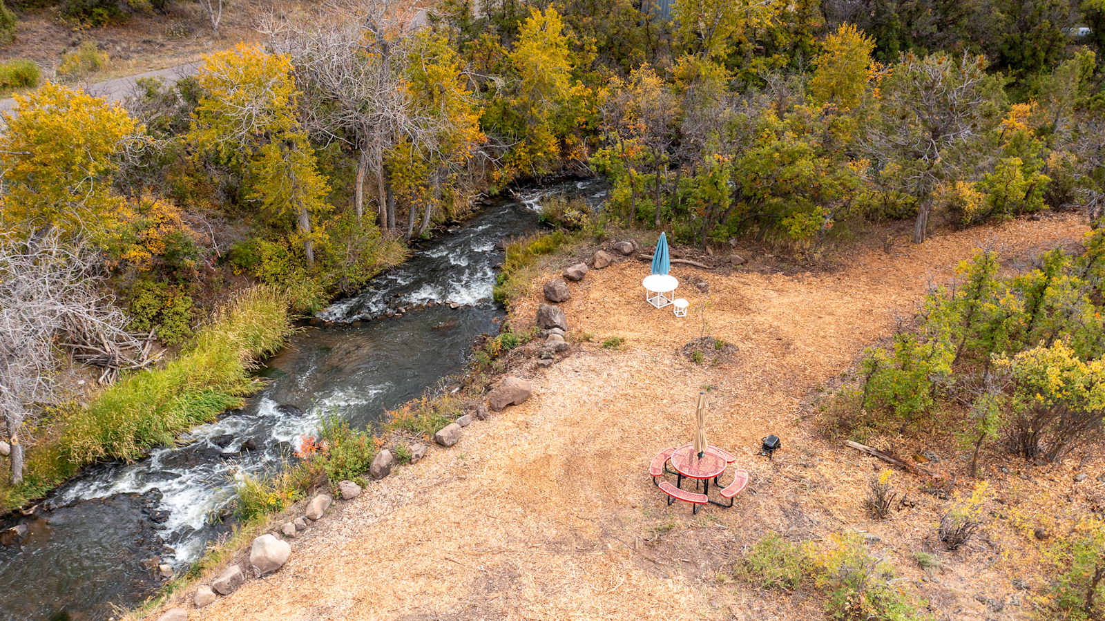Grand Mesa Getaways LLC - Cedaredge, Colorado - glamping.directory