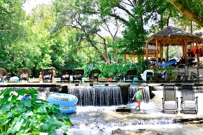Rustic Glamping Rental in Cibolo for Unforgettable Family Vacations in Texas - Cibolo, Texas - glamping.directory