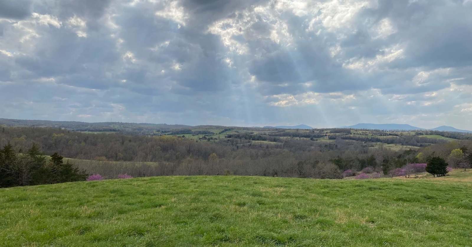 Full View Farms - Everton, Arkansas - glamping.directory
