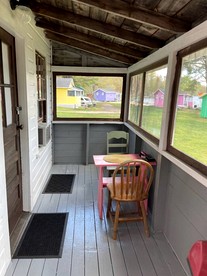 Lakefront Secluded Cottage in Northwood, New Hampshire - Northwood, New Hampshire - glamping.directory