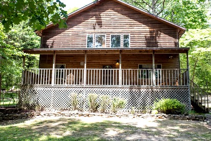 Secluded Wheelchair Accessible Cabin Rental in Jasper, Arkansas - glamping.directory