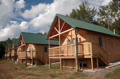 Family-Friendly Cabin Rentals with a Barbecue near Syracuse, New York - glamping.directory