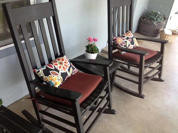 Refreshing Cottage Suite Ideal for Wine Weekend Getaway in Fredericksburg, Texas - Fredericksburg, Texas - glamping.directory